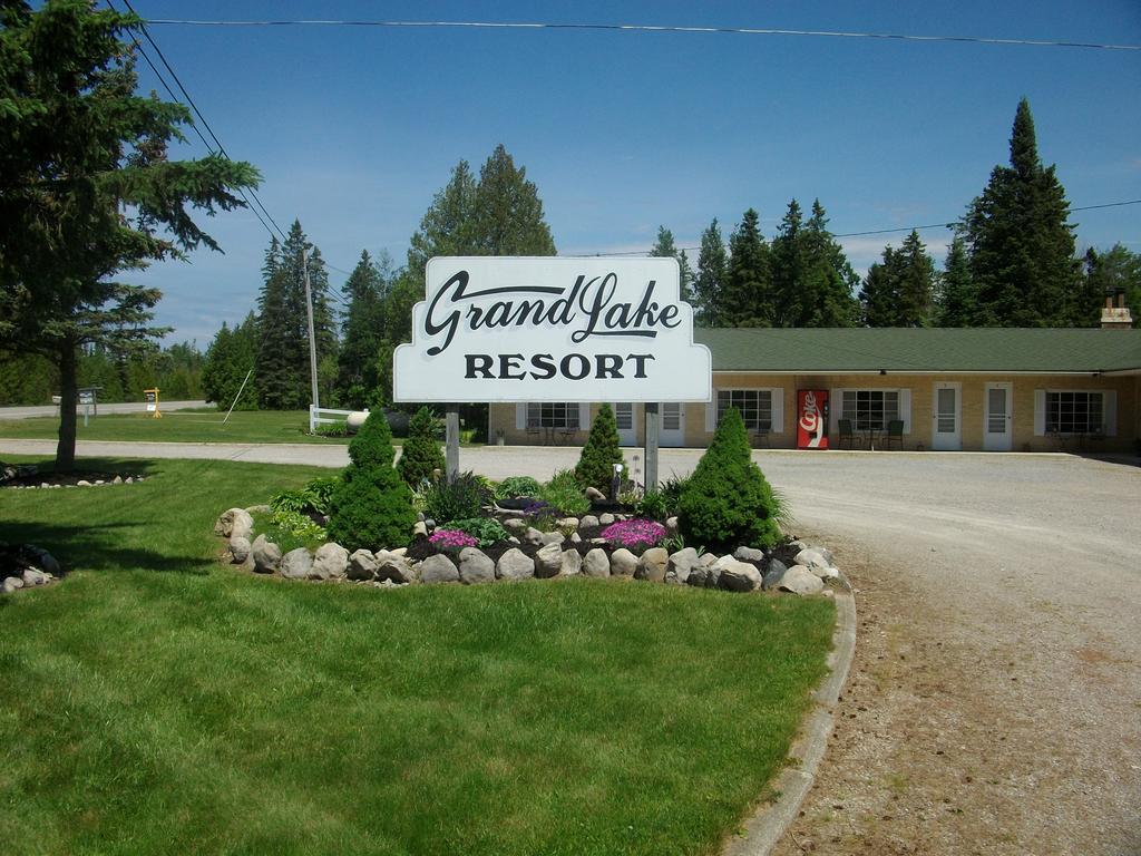 Grand Lake Resort Presque Isle Εξωτερικό φωτογραφία