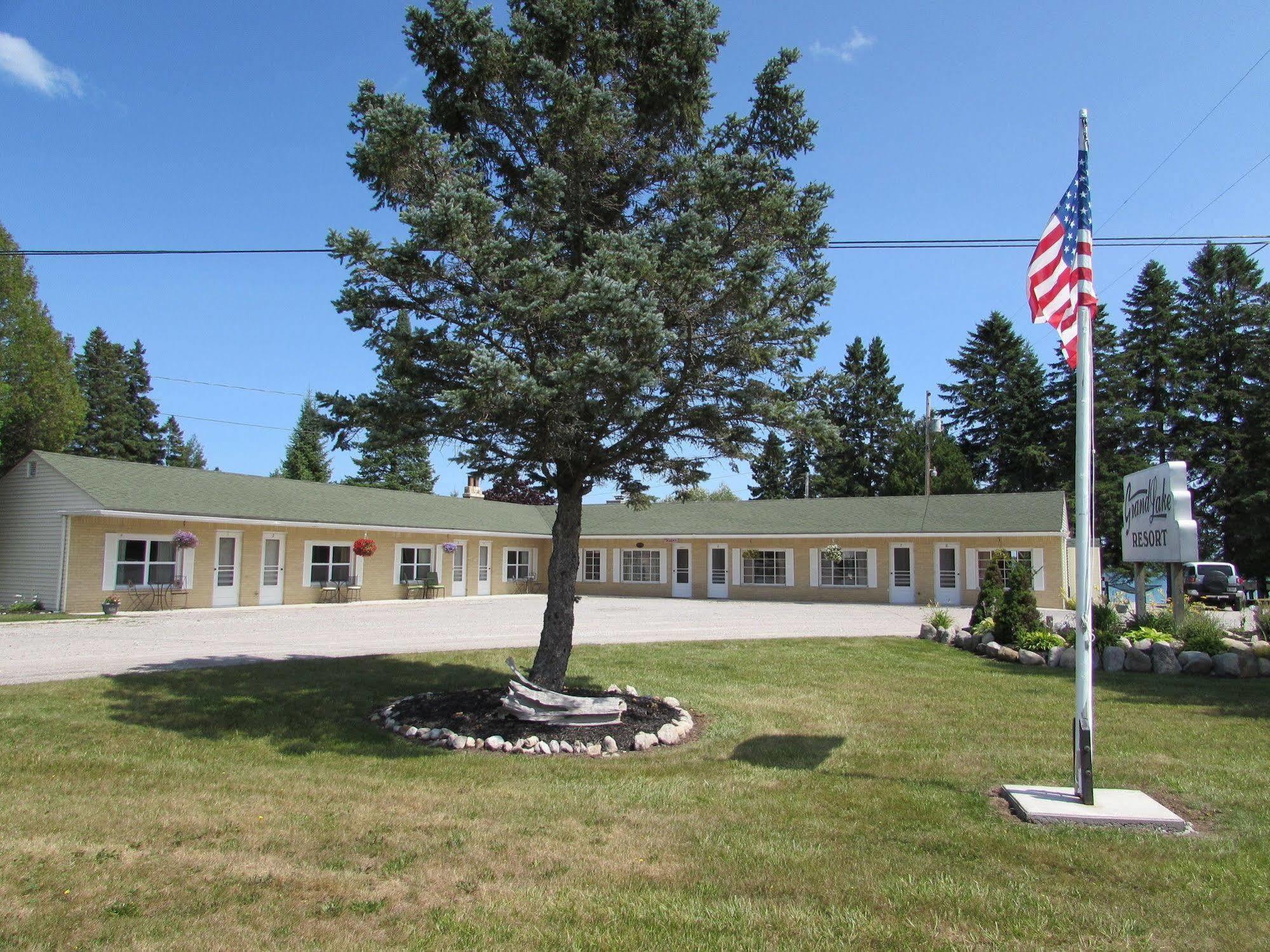 Grand Lake Resort Presque Isle Εξωτερικό φωτογραφία