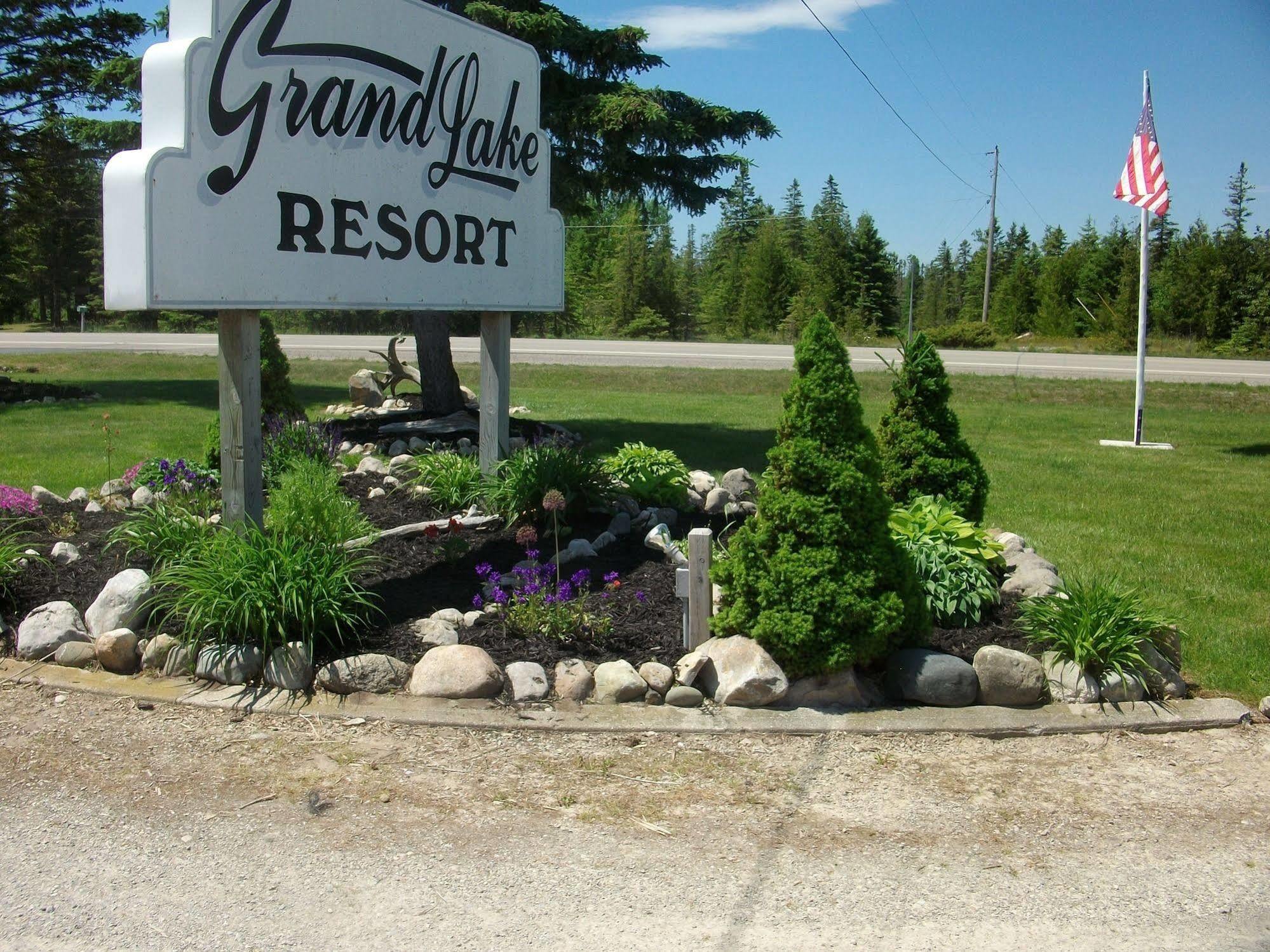 Grand Lake Resort Presque Isle Εξωτερικό φωτογραφία