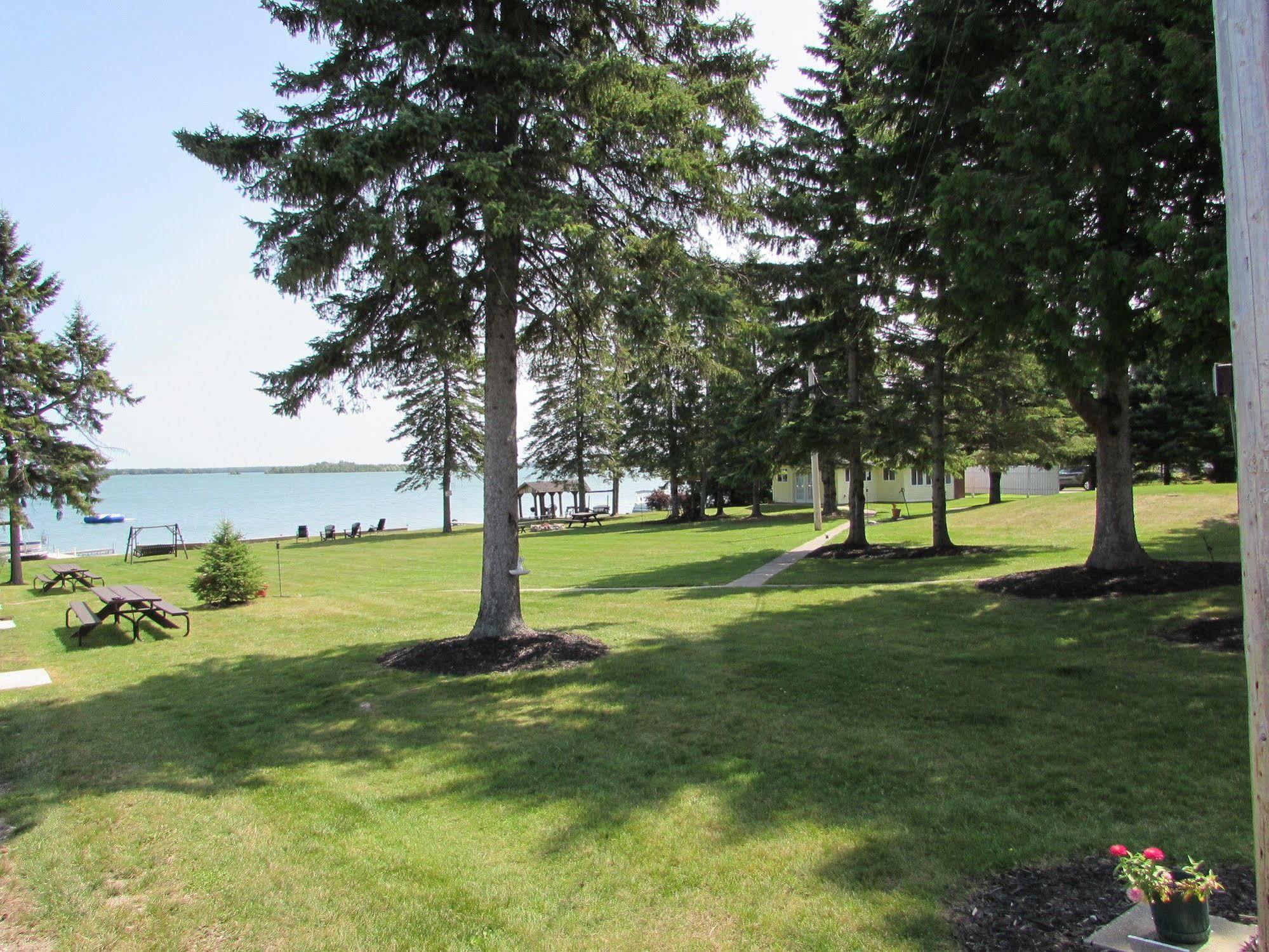 Grand Lake Resort Presque Isle Εξωτερικό φωτογραφία